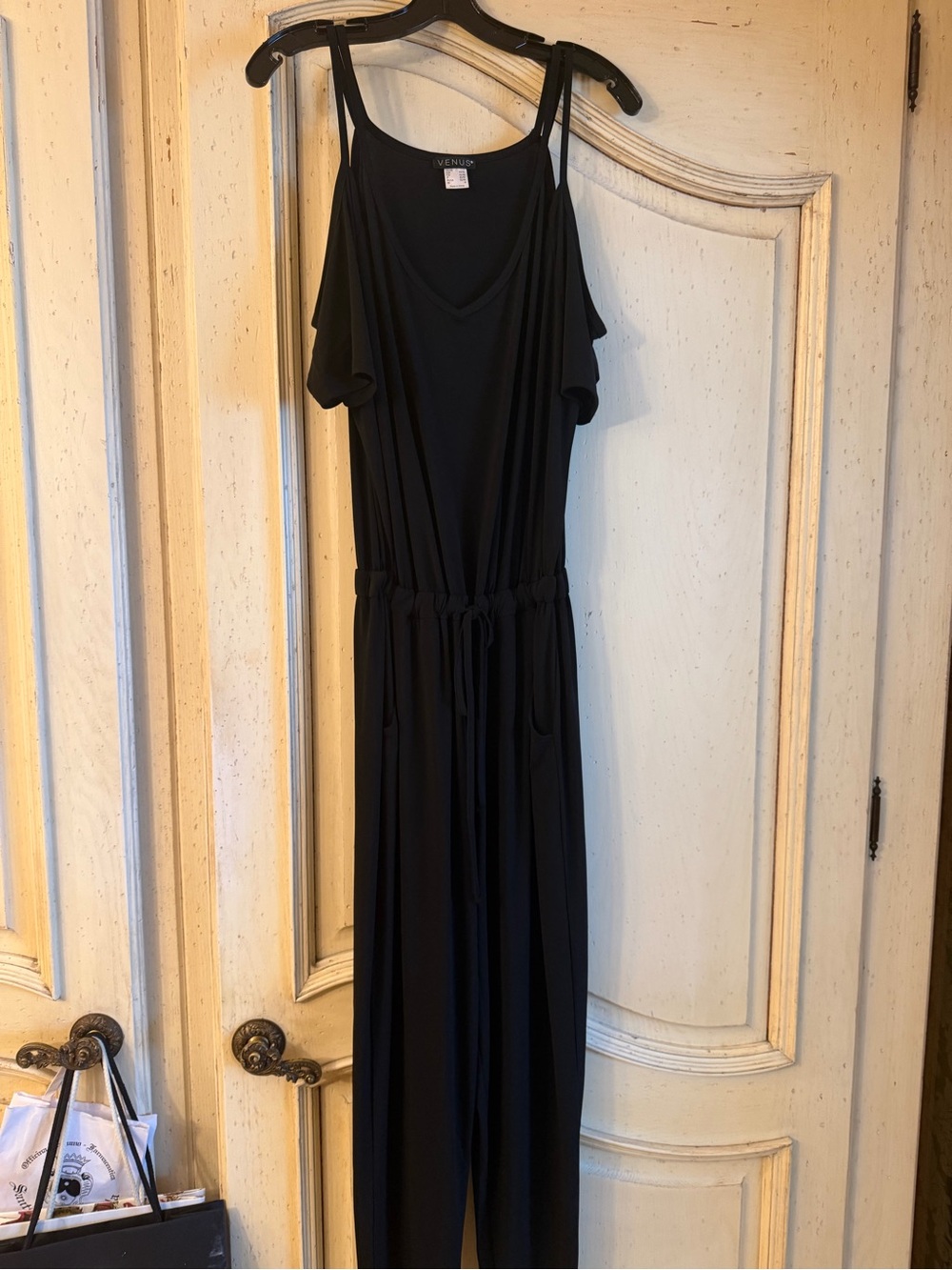 Black Cold-Shoulder Jumpsuit with Drawstring Waist by Venus large NWOT w/pockets